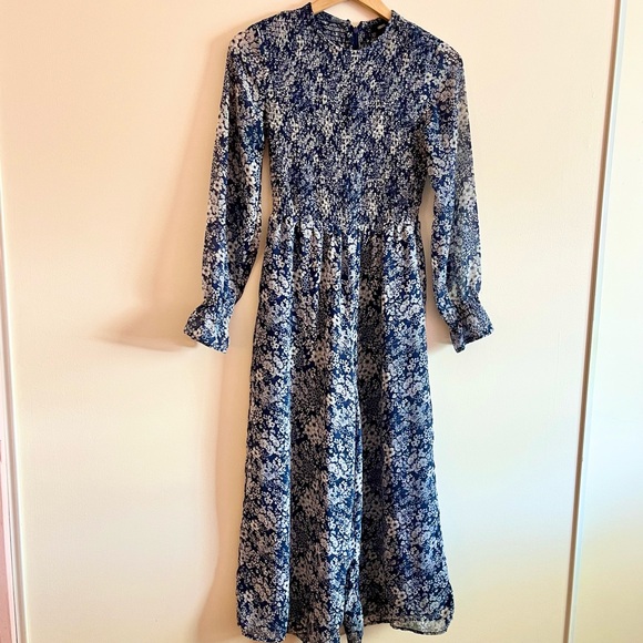 ASOS Floral Smocked Jumpsuit Size 4 Cottagecore Prairie Romantic Long Sleeve - Picture 2 of 10